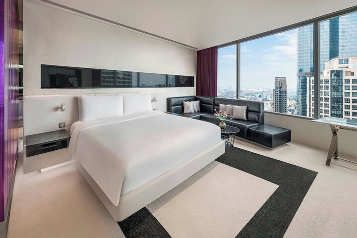 Room 35 of 171