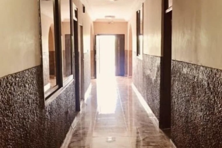 Ballroom/Hall 14 of 17