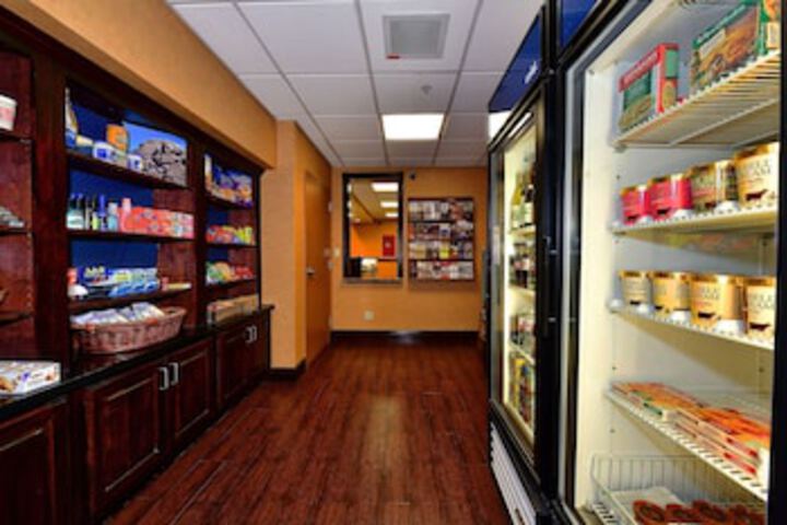 Snack bar