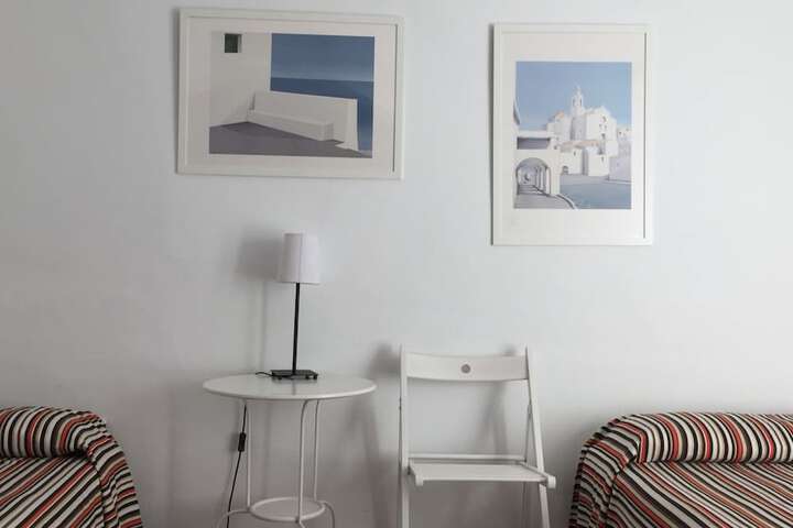 Room 27 of 104