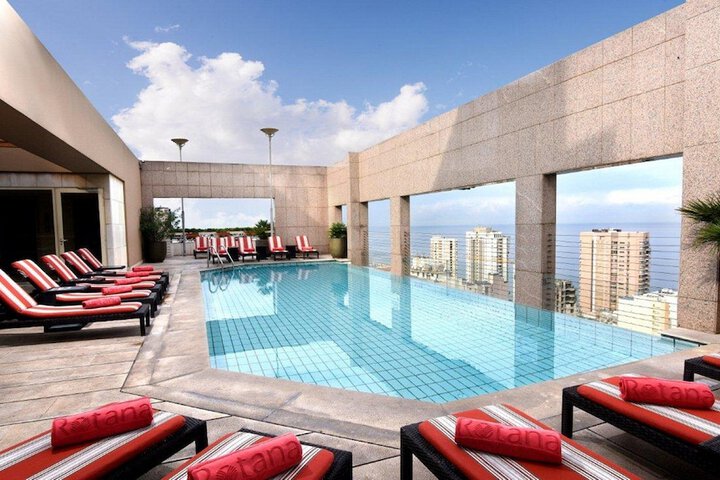Pool 207 of 266