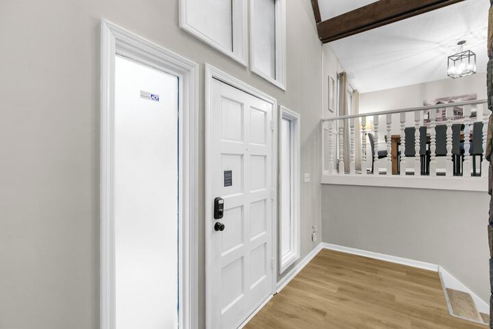 Room 1 of 26