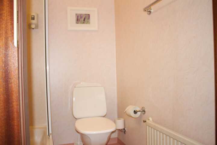 Room 11 of 29