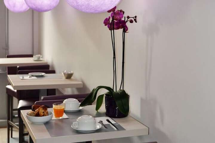 Breakfast/Coffee Service 29 of 44