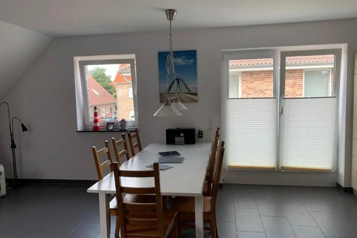 Room 3 of 11