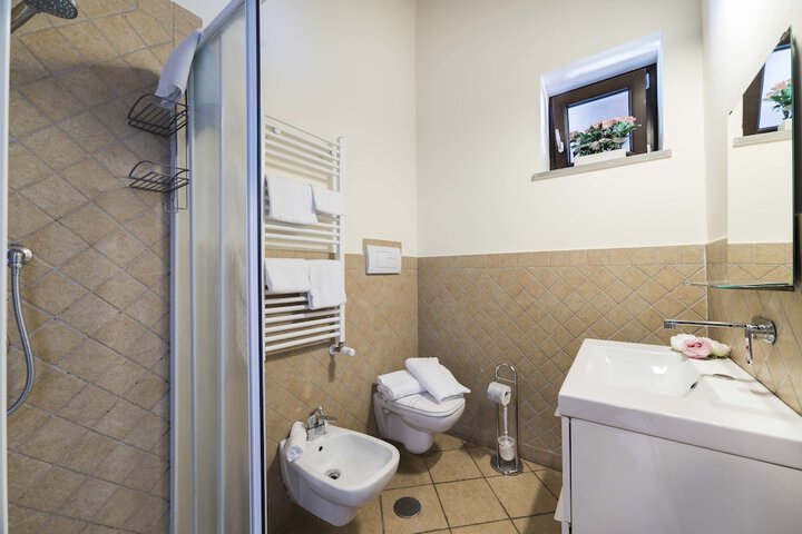 Room 30 of 59
