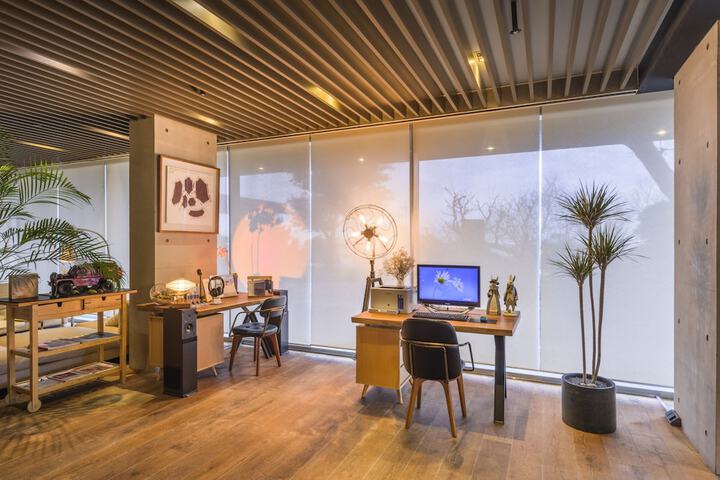Business Center 149 of 179