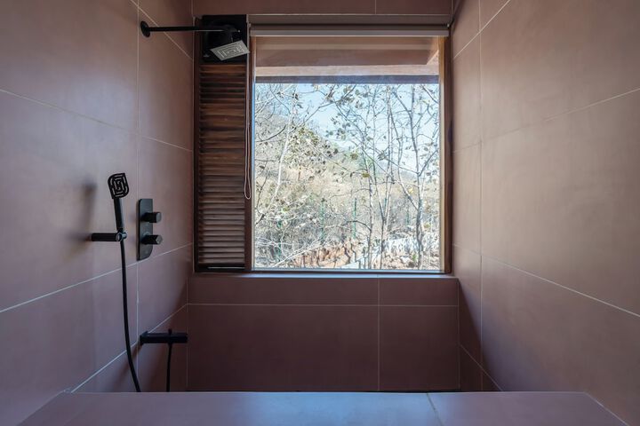 Room 19 of 54