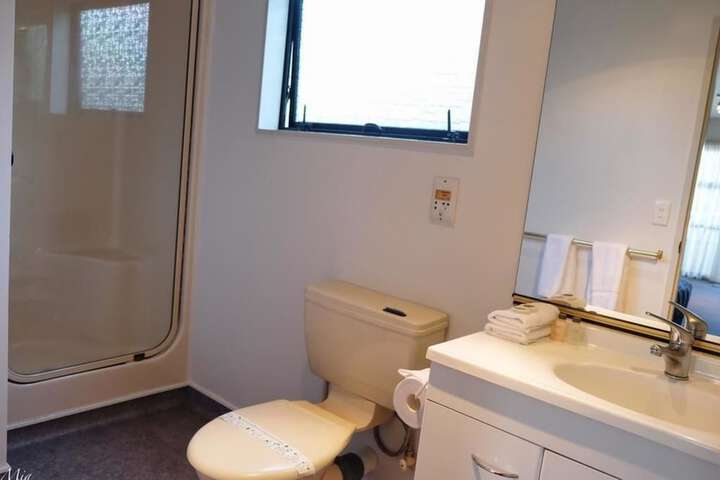 Room 33 of 55
