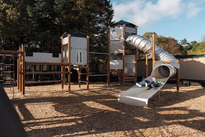 Children's play area - outdoor