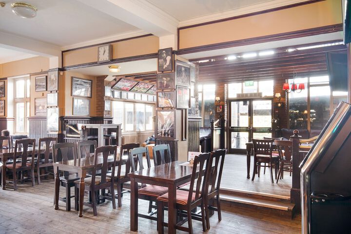 Dining Photos