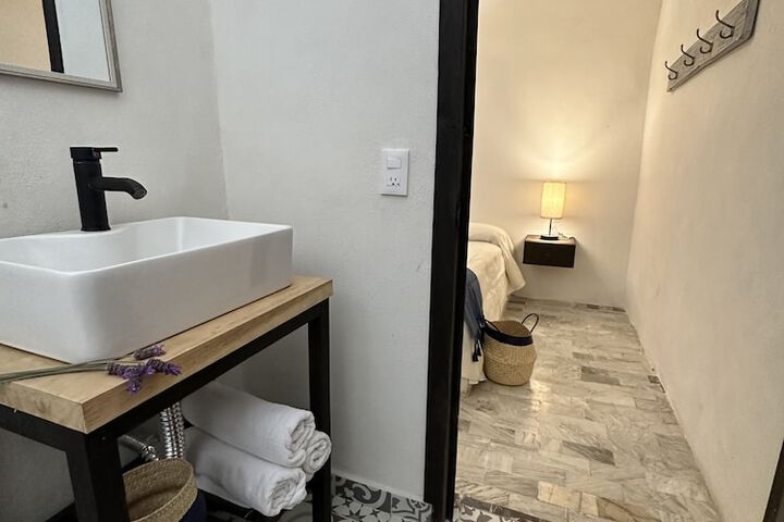 Room 29 of 44