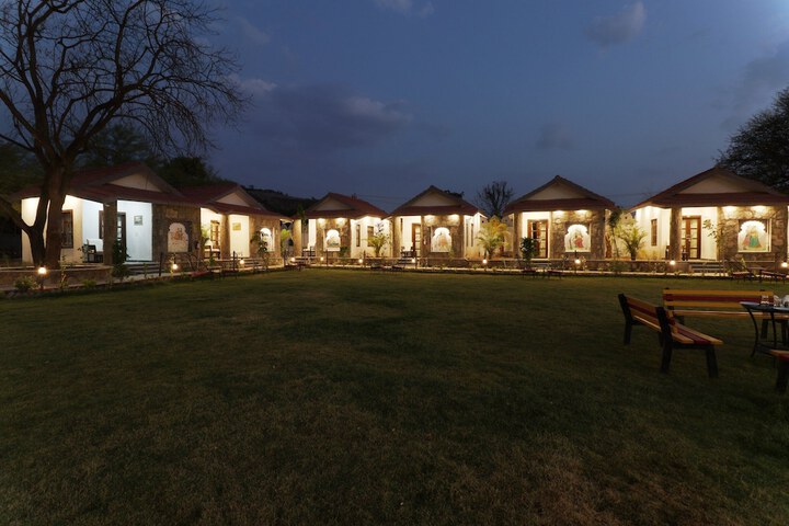 Hotel 52 of 55