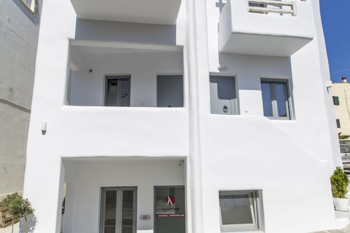 Hotel 255 of 260