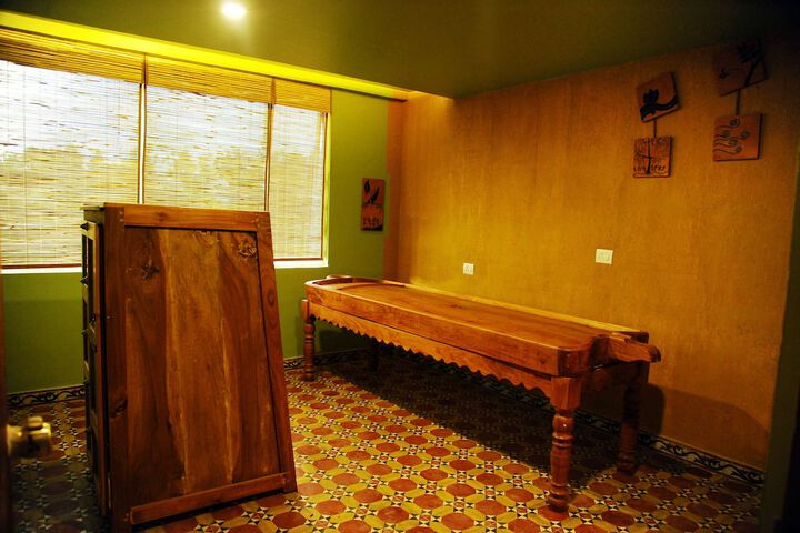Room 20 of 38