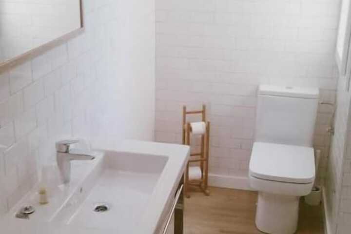 Room 16 of 47