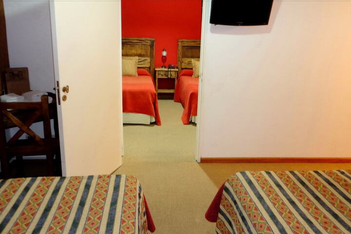 Room 14 of 49