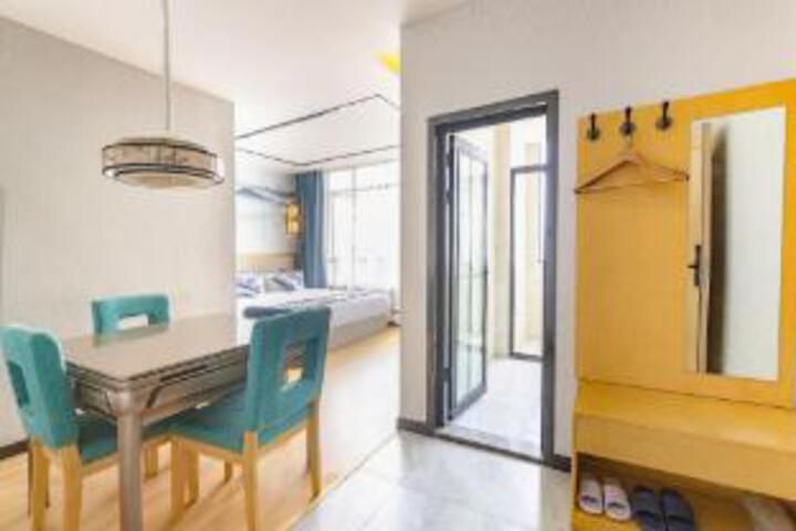 Yunqi Qingju Hotel