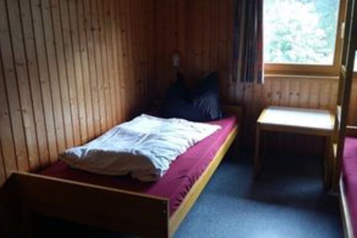 Room 42 of 79