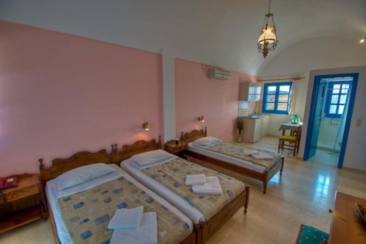 Room 18 of 35
