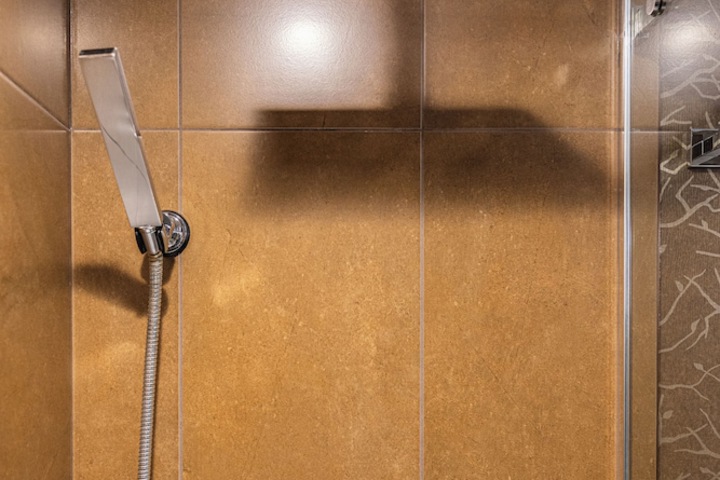 Hand-held showerhead