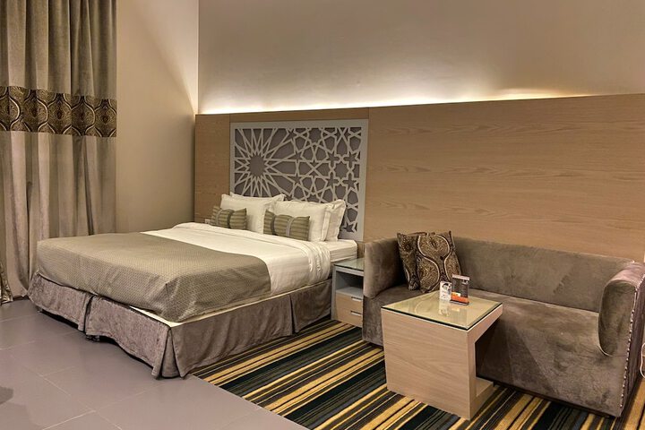 Room 51 of 124