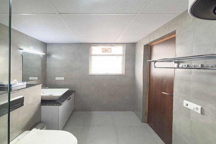 Room 22 of 25