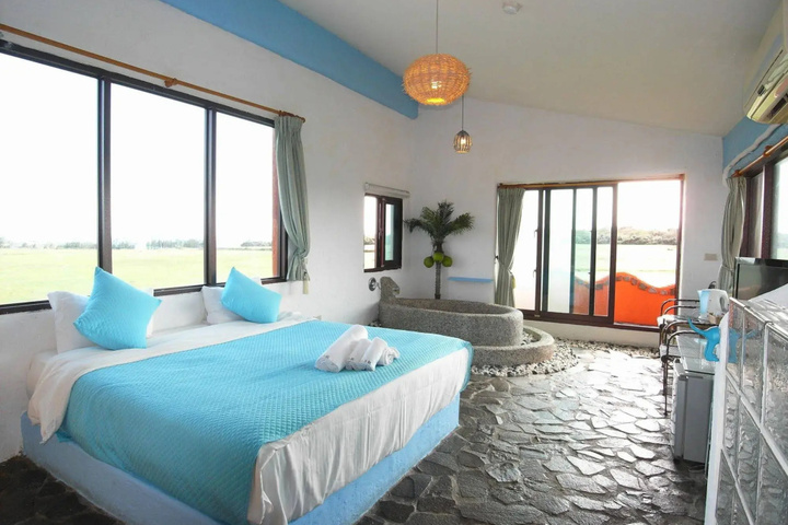 guest_rooms