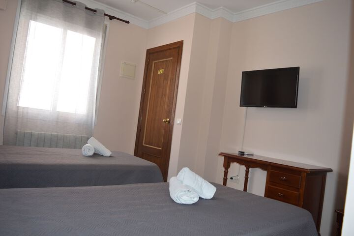 Room 35 of 43