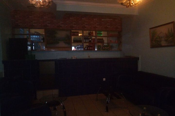 Lounge 20 of 21