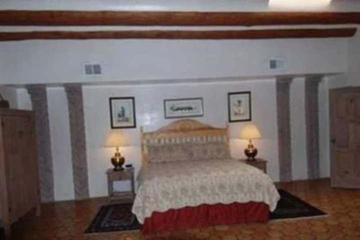 Room 13 of 62