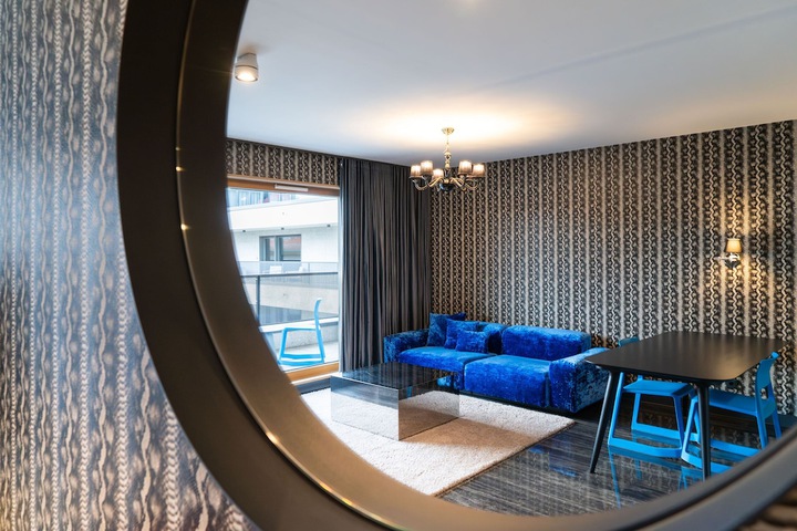 Room 42 of 173