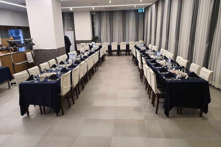Ballroom/Hall 69 of 84