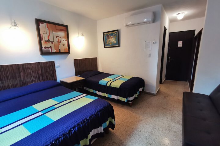 Room 20 of 66