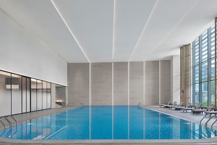 Pool 53 of 85