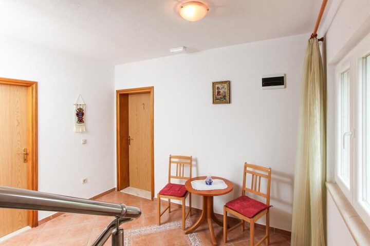 Room 40 of 63