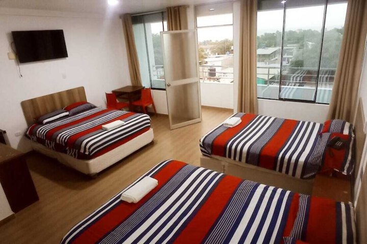 Room 5 of 11