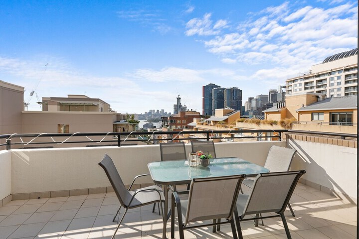 Sundeck 12 of 13