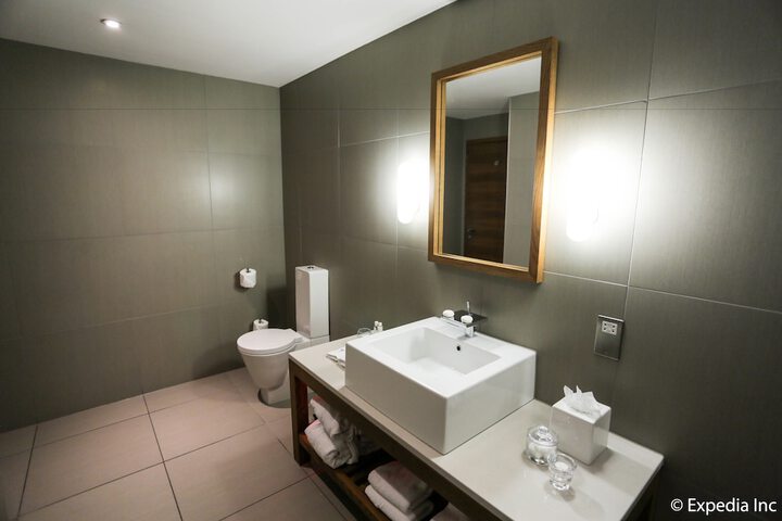 Room 44 of 70