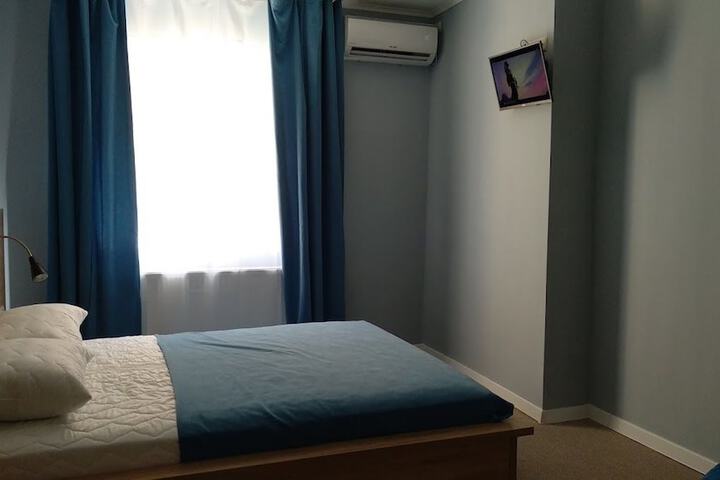 Room 3 of 26