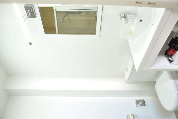 Room 29 of 52