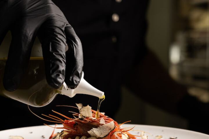 Dining 80 of 131