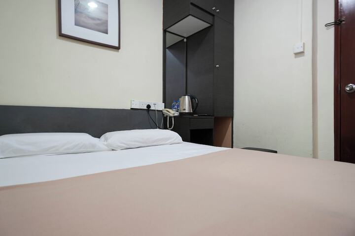 Room 19 of 43