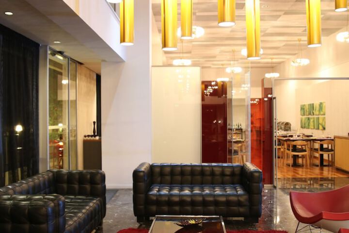 Hotel Interior 6 of 32