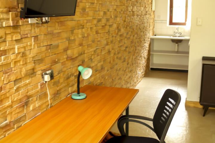 In-room business center