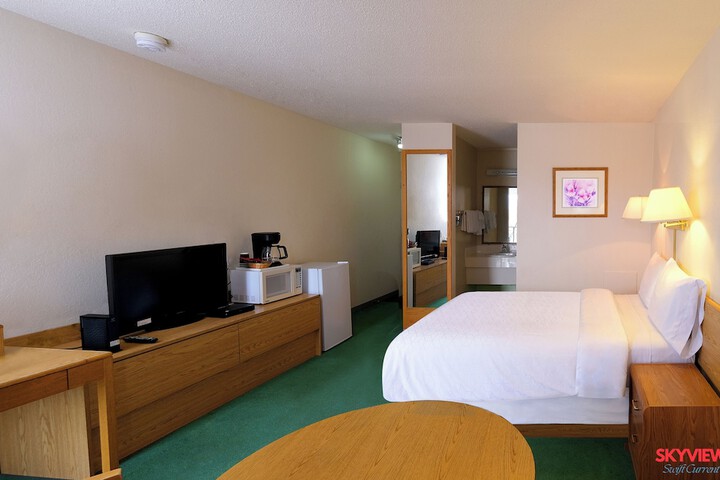Room 8 of 24
