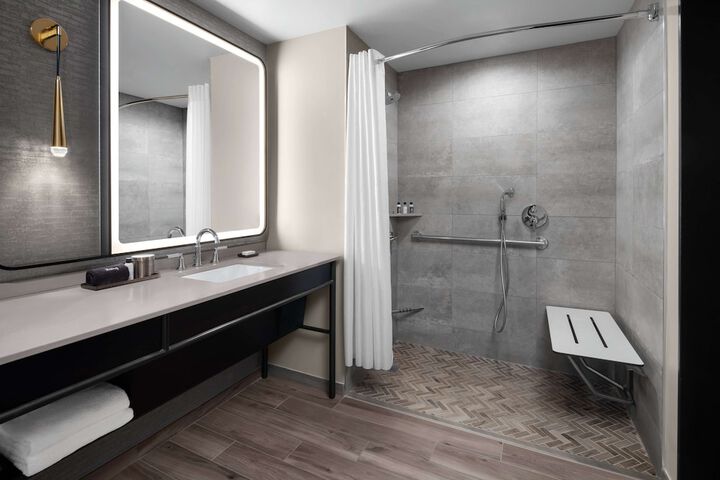 Bathroom shower