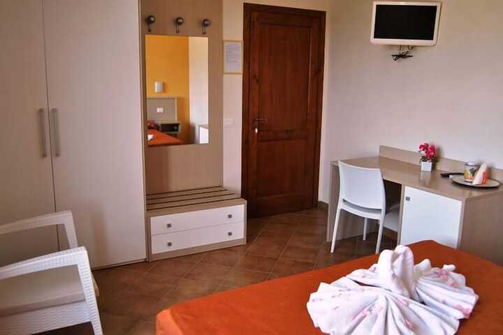 Room 8 of 55