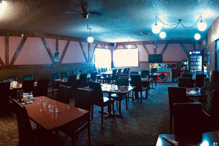 Dining 7 of 13
