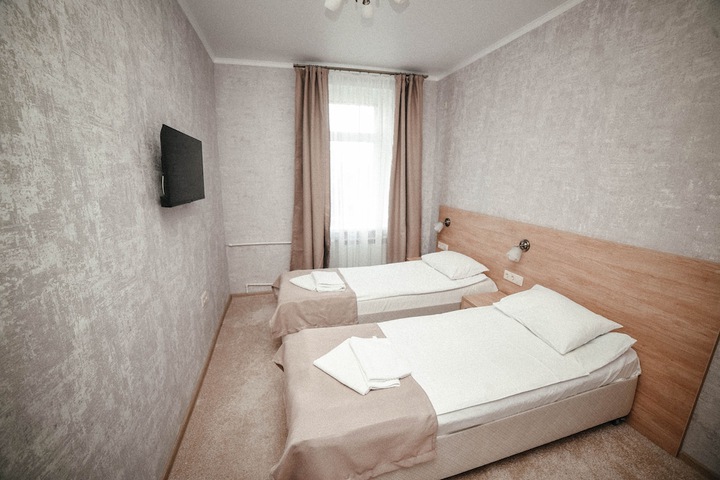 Room 14 of 35